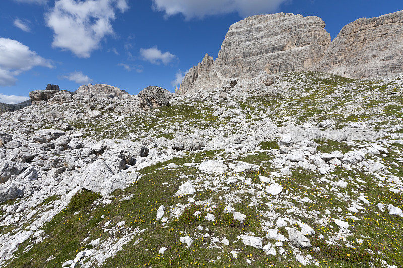 观看Paternkofel, Sexten Dolomites